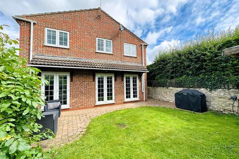 5 bedroom detached house for sale, Old Hall Road, Skellow, Doncaster