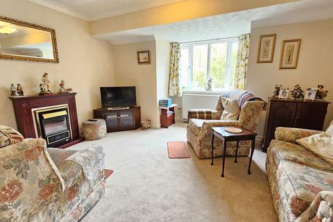 1 bedroom retirement property for sale, Watermill Court, Bath Road, Reading RG7