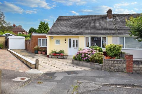 2 bedroom bungalow for sale, Redhill Close, Tingley, Wakefield, West Yorkshire