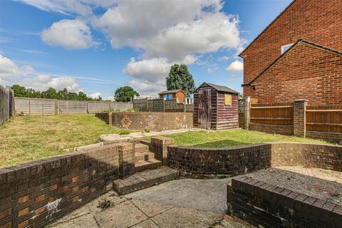 11 Ash Road, Westerham, TN16 1EJ