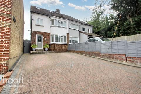 4 bedroom semi-detached house for sale, Robin Hood Lane, Chatham