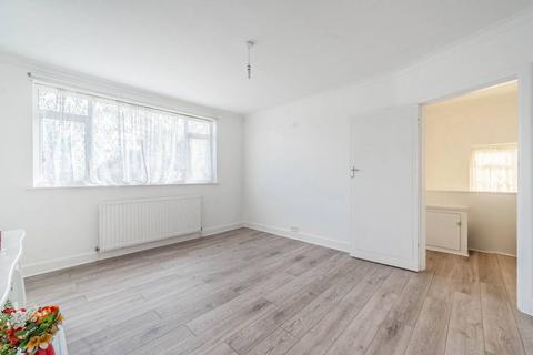 222 The Ridgeway, North Harrow, Harrow, HA2 7DB
