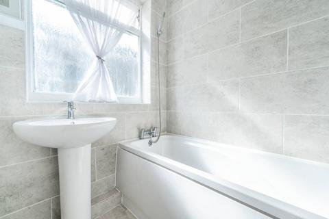 222 The Ridgeway, North Harrow, Harrow, HA2 7DB