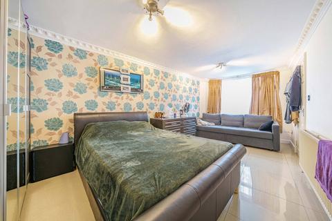 51 Corringham Road, Wembley, HA9 9PX