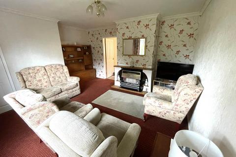 2 Willow Grove, Chadderton, Oldham, OL9 0DS