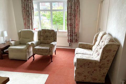 2 Willow Grove, Chadderton, Oldham, OL9 0DS