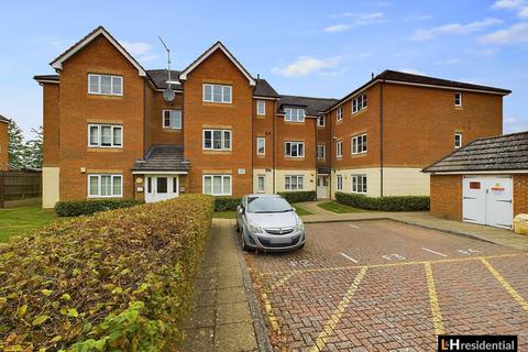 2 bedroom flat for sale, Eaton Way, Borehamwood WD6