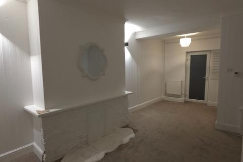 7 Albert Road, Saltash, PL12 4EA