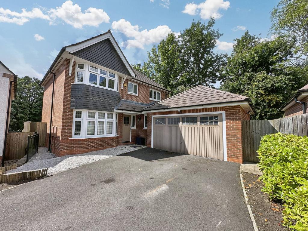 Woodland View Prestwich M25 4 Bed Detached House 625 000