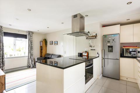 5 bedroom detached house for sale, Nourse Close, Cheltenham, Gloucestershire, GL53