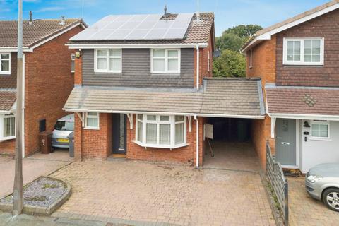 4 bedroom detached house for sale, Bonville Gardens, Wolverhampton WV10