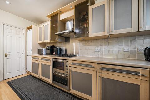 6 Cintra Close, Reading, RG2 7AL