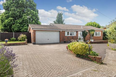 3 bedroom detached bungalow for sale, Grange Gardens, Banstead SM7