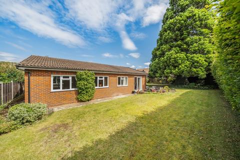 3 bedroom detached bungalow for sale, Grange Gardens, Banstead SM7