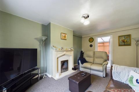 3 bedroom end of terrace house for sale, Plas Gwyn, Wrexham