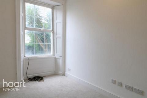 1 bedroom in a house share to rent, Beenland Place, East Street, Torquay