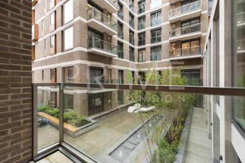 Studio for sale, Wren House, London WC2R