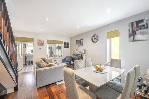 2 bedroom end of terrace house for sale, Brancaster Drive, Mill Hill, London, NW7