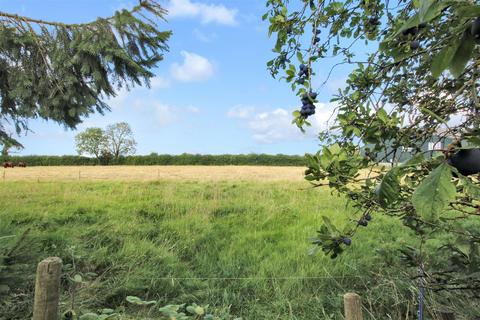 2 bedroom detached bungalow for sale, Horncastle Road, Wragby, Market Rasen LN8