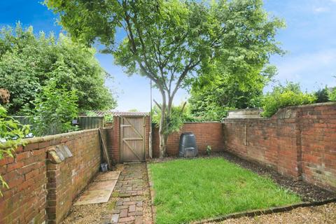 3 bedroom terraced house for sale, Wellington Road, St Thomas, Exeter