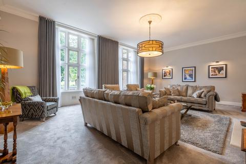 3 bedroom apartment for sale, 2 Hampsfield House, Windermere Road, Grange-Over-Sands