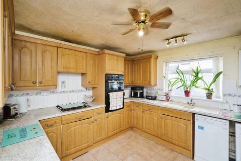 4 bedroom end of terrace house for sale, Arbor Way, Birmingham B37