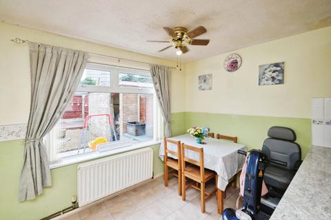 123 Arbor Way, Birmingham, B37 7LB