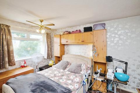 123 Arbor Way, Birmingham, B37 7LB