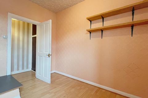 11 Albert Terrace, Oakenshaw, Bradford, BD12 7AX