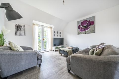 2 bedroom flat for sale, Briar Lane, Billingshurst, RH14