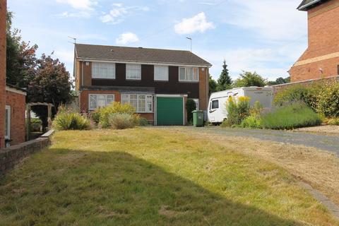 3 bedroom semi-detached house for sale, Bridgnorth Road, Wollaston, Stourbridge, DY8