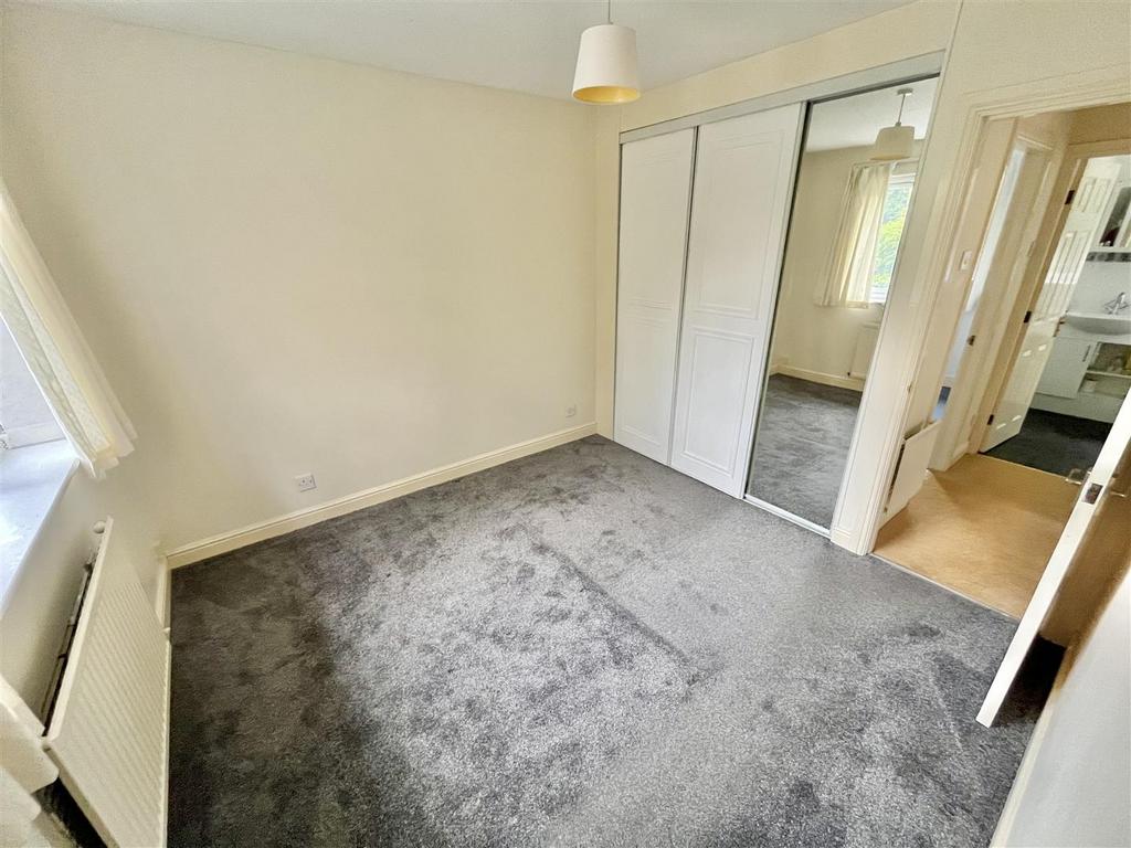Bedroom 1 Aspect 2