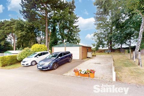 3 bedroom detached bungalow for sale, Welfitt Grove, Nether Langwith, Mansfield