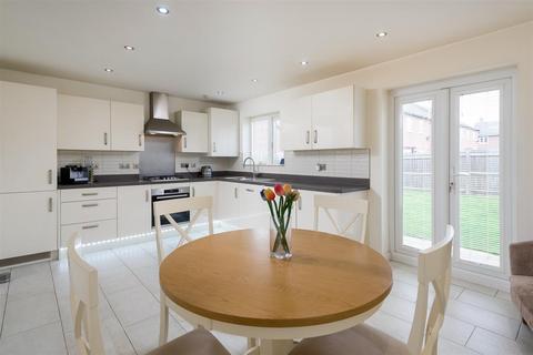 4 bedroom detached house for sale, Rochester Close, Meon Vale, Stratford-Upon-Avon