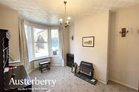 3 bedroom terraced house for sale, Smithpool Road, Stoke-On-Trent ST4