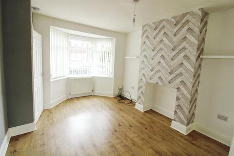 2 bedroom terraced house for sale, Brendon Avenue, Hull