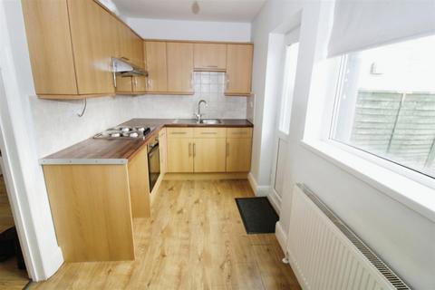 2 bedroom terraced house for sale, Brendon Avenue, Hull