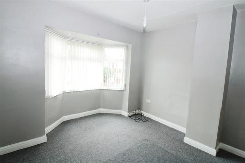 2 bedroom terraced house for sale, Brendon Avenue, Hull