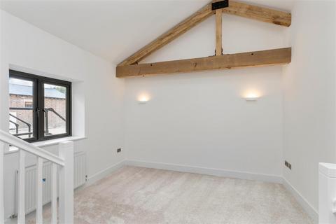 3 bedroom barn conversion for sale, 3 Kents Yard