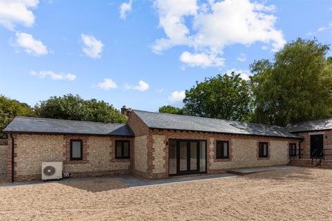 3 bedroom barn conversion for sale, 3 Kents Yard