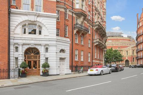 4 bedroom flat for sale, Prince Consort Road, London SW7