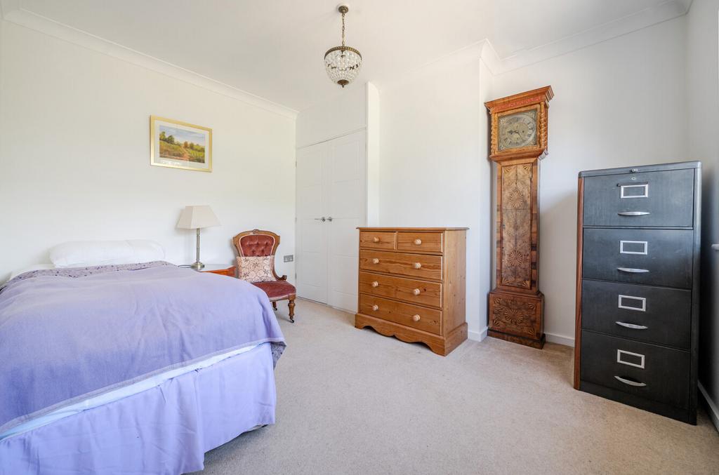 1318140-3-687a321...