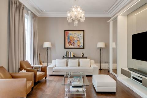 3 bedroom flat for sale, Buckingham gate, London SW1E