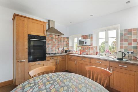63 Windmill Road, Minchinhampton, Stroud, GL6 9EB