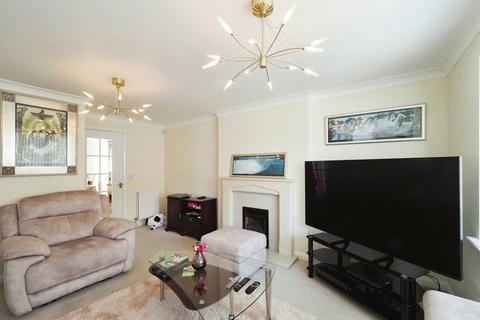 4 bedroom detached house for sale, Broombriggs Road, Leicester LE3