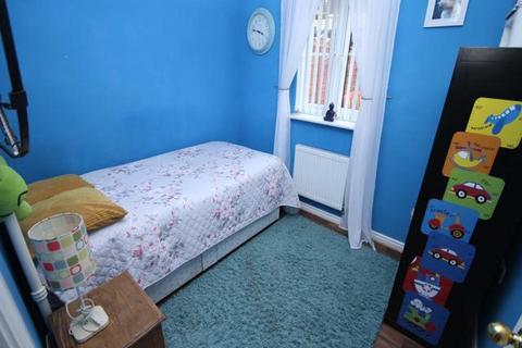 36 Brander Close, Idle, Bradford, BD10 8SY