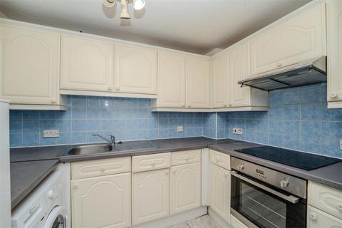 2 bedroom apartment for sale, 49 Uxbridge Road, Hanwell