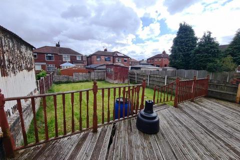 3 bedroom semi-detached house for sale, Avonlea Road, Droylsden