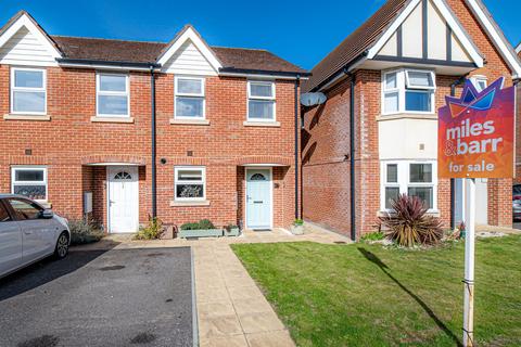 2 bedroom end of terrace house for sale, Kings Avenue, Ashford, TN23