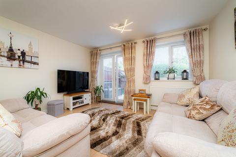 2 bedroom end of terrace house for sale, Kings Avenue, Ashford, TN23